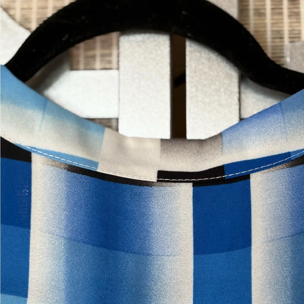 Rafaella Blue and White 3/4 Sleeve Tunic with Mandarin Collar - Picture 8 of 8